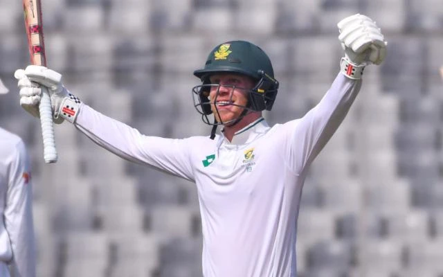 Kyle Verreynne s Century saves South Africa from collapse.