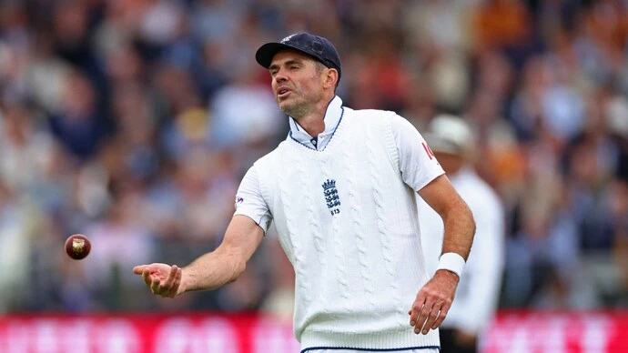 James Anderson joins IPL 2025 mega auction.