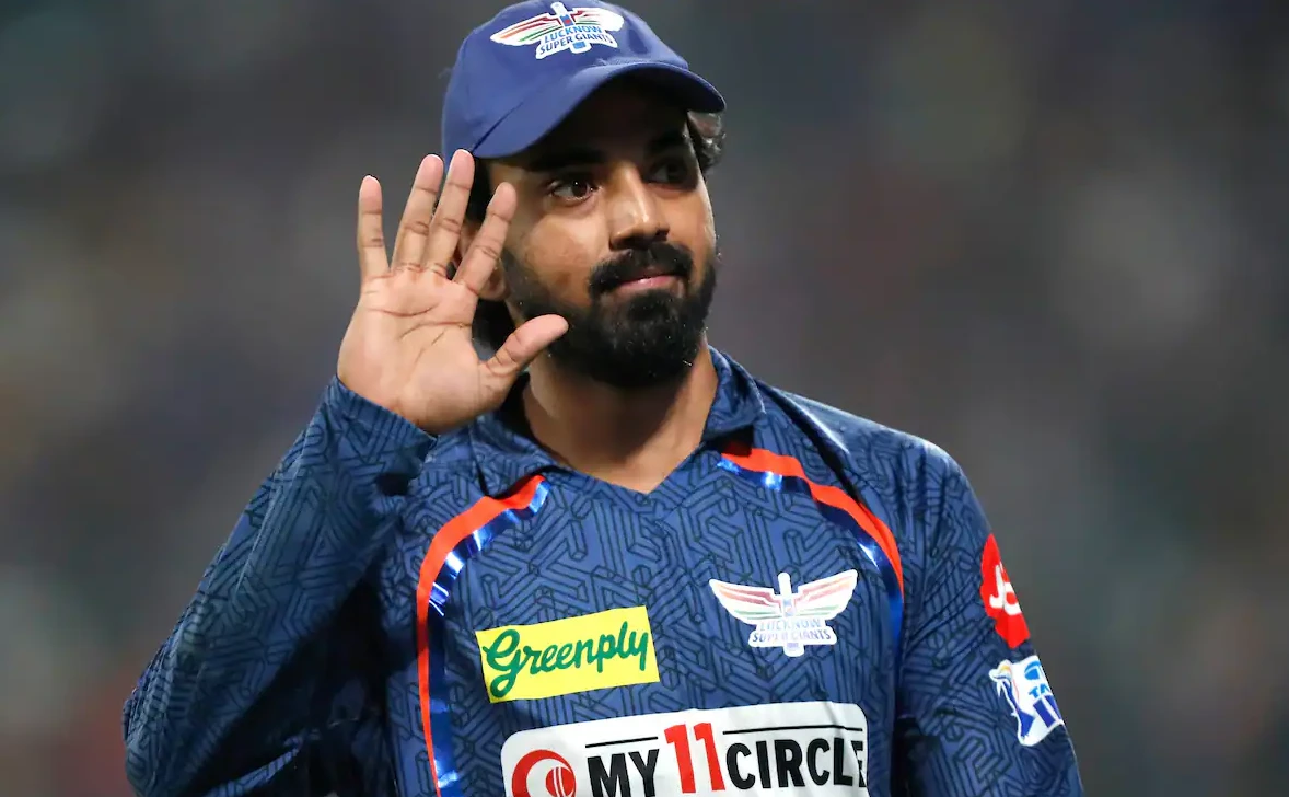 KL Rahul joins Delhi Capitals ahead of IPL 2025.