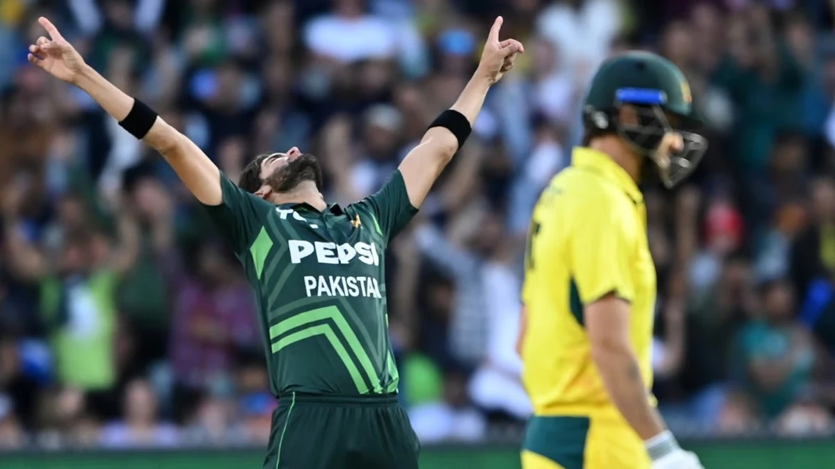 Pakistan dominated the second ODI against Australia.