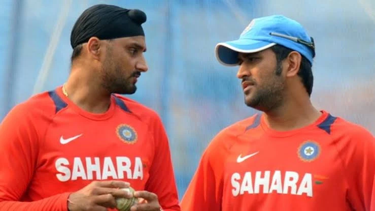 Harbhajan Singh has a tense relationship with MS Dhoni.