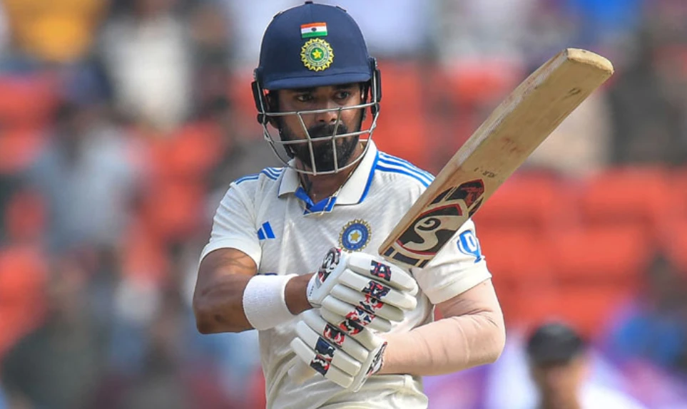 KL Rahul advised to treat bowlers respectfully to build a strong foundation in game.