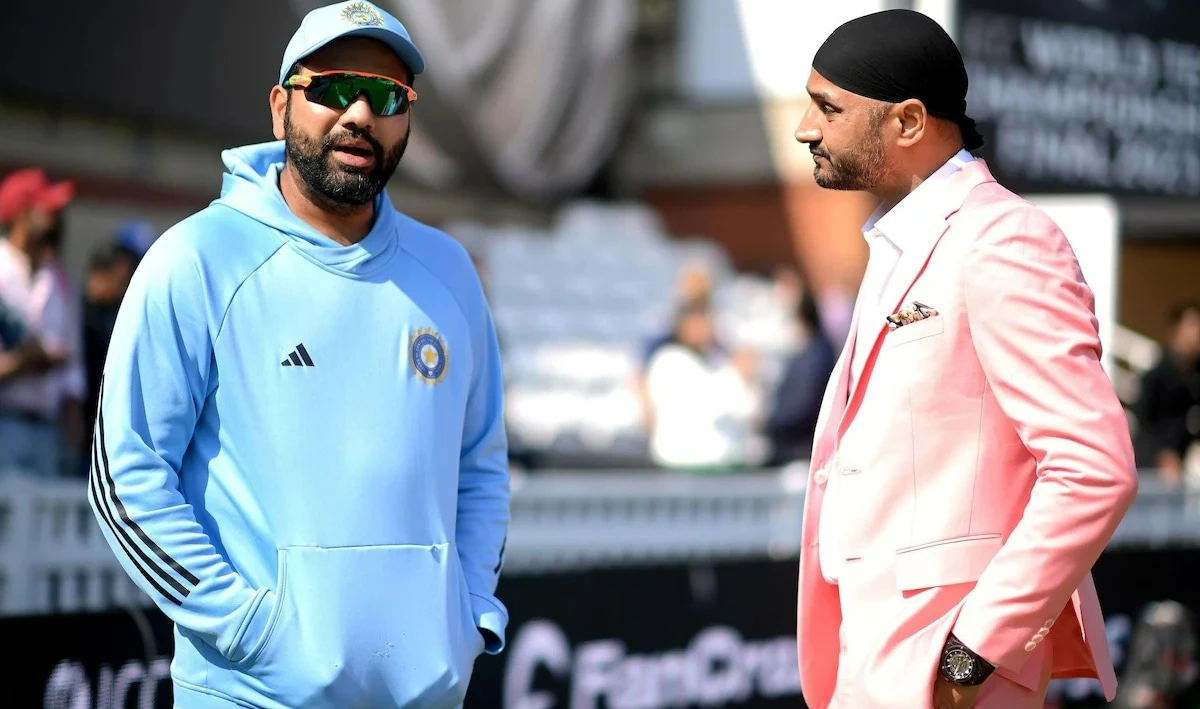 Harbhajan Singh strongly defended Rohit Sharma from the trolls.