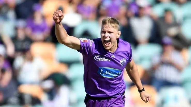 Nathan Ellis Strikes Twice in Two Balls in BBL Final.