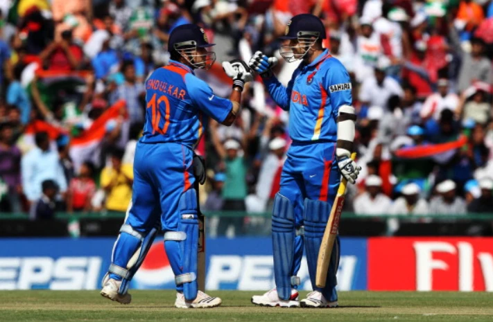 Sachin Tendulkar and Virender Sehwag gave India a solid start of 48 runs.