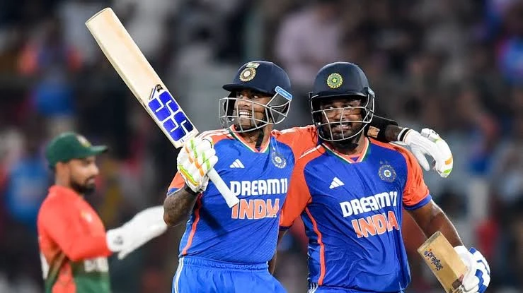 Sanju Samson entertained his teammates by singing the Bollywood song Pehla Nasha.