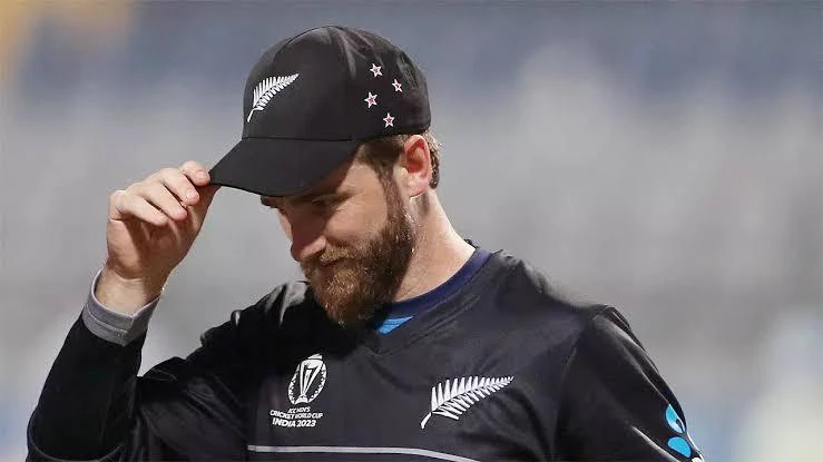 Pakistani fan asked Kane Williamson to score for India but not Pakistan.