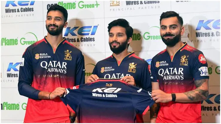 RCB stars visited Tirumala, praying to end their 18-year title drought.