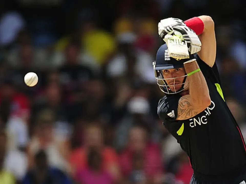 Kevin Pietersen continues his form in the final clash.