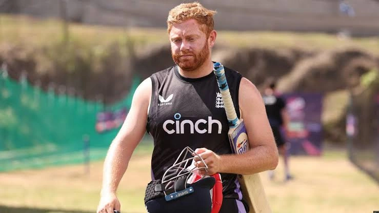 Mumbai Indians add three new players for playoff qualification.