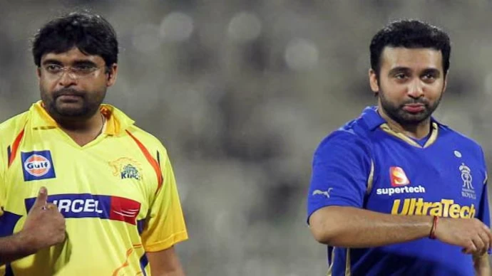 Meiyappan and Raj Kundra together in the CSK vs RR match.