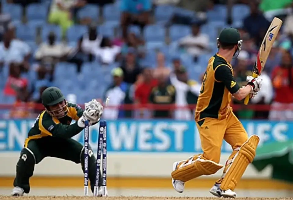 Michael Clarke losing his wicket to Shahid Afridi.