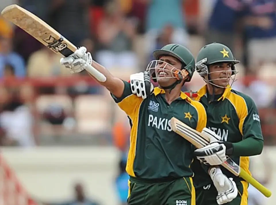 Umar Akmal smashed 50 runs off just 29 balls.