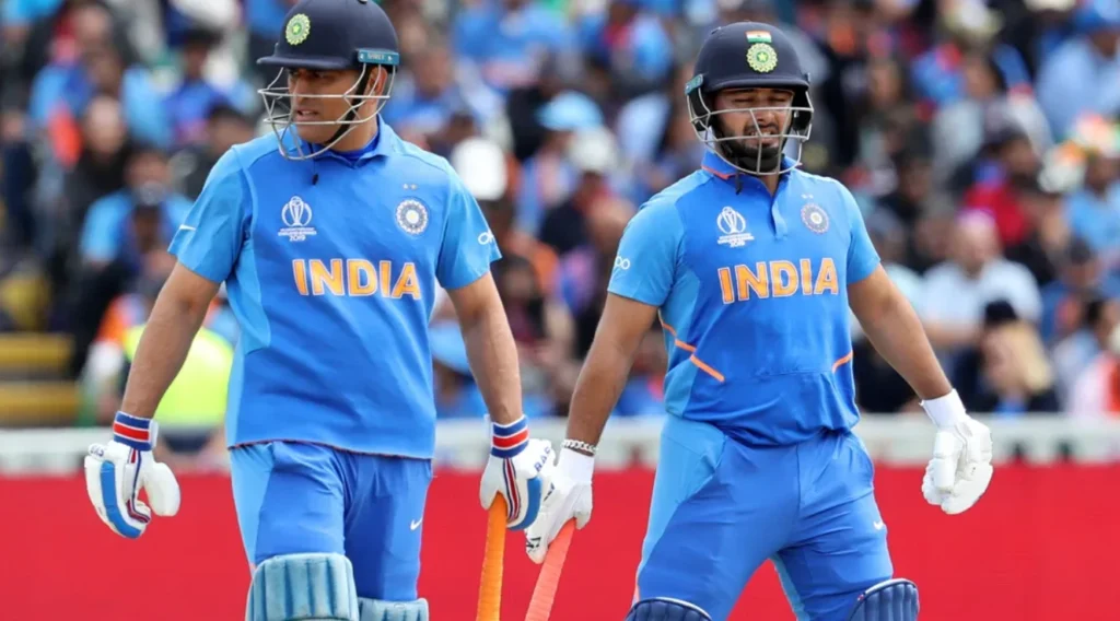 MS Dhoni and Rishabh Pant playing for the Indian Team.