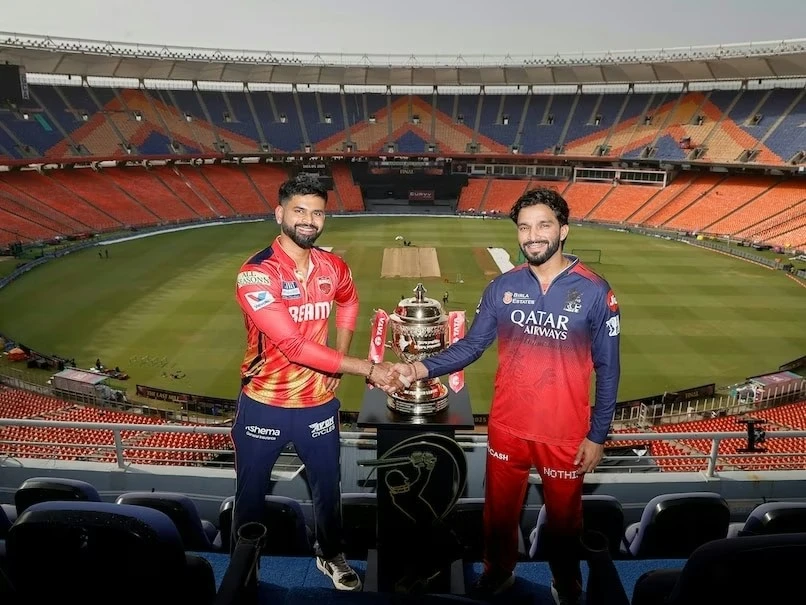 Will Shreyas Iyer get the IPL trophy for Punjab Kings team.