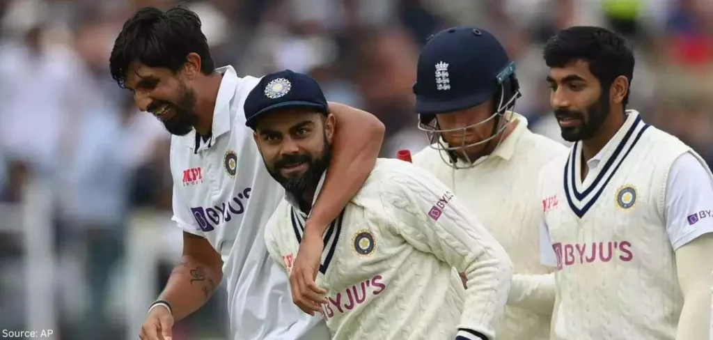 Virat Kohli with his teammates during a game.
