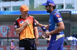 David Warner and Rohit Sharma during the IPL.