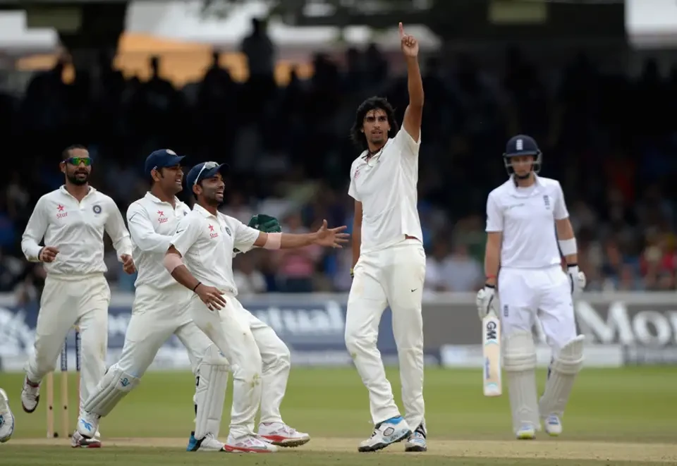 India run towards Ishant Sharma after he completes a five-for.