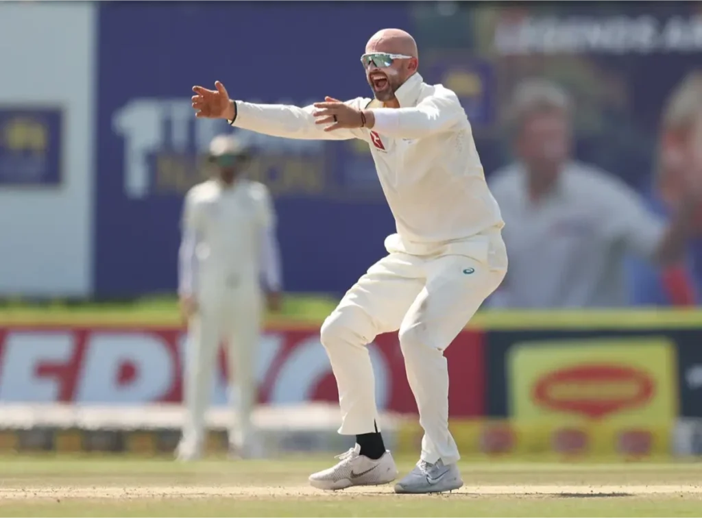 Nathan Lyon ended Dinesh Chandimal's vigil.