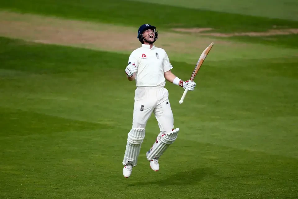Joe Root helped the England set a big target for the Indian team.