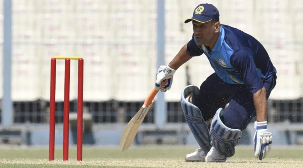 MS Dhoni in the Vijay Hazare Trophy.