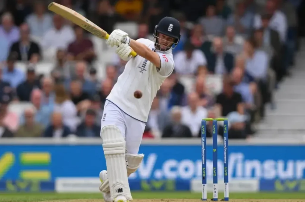Ben Duckett scored 41 runs off 41 balls.