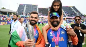 Rohit Sharma and Virat Kohli with the T20 World Cup 2024.