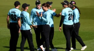 Surrey Women beat Warwickshire Women by 5 wickets.