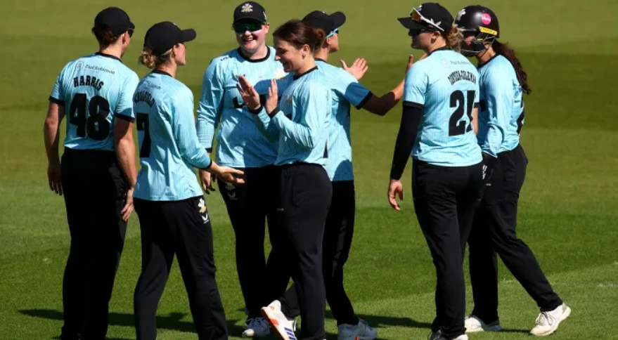 Surrey Women beat Warwickshire Women by 5 wickets.