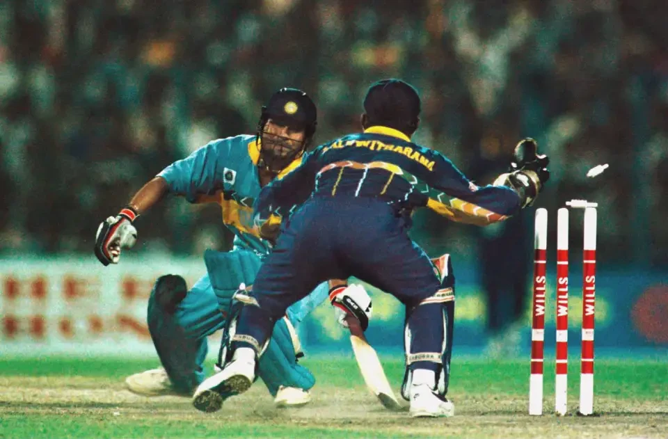 Sachin Tendulkar lost his wicket to Sanath Jayasuriya.