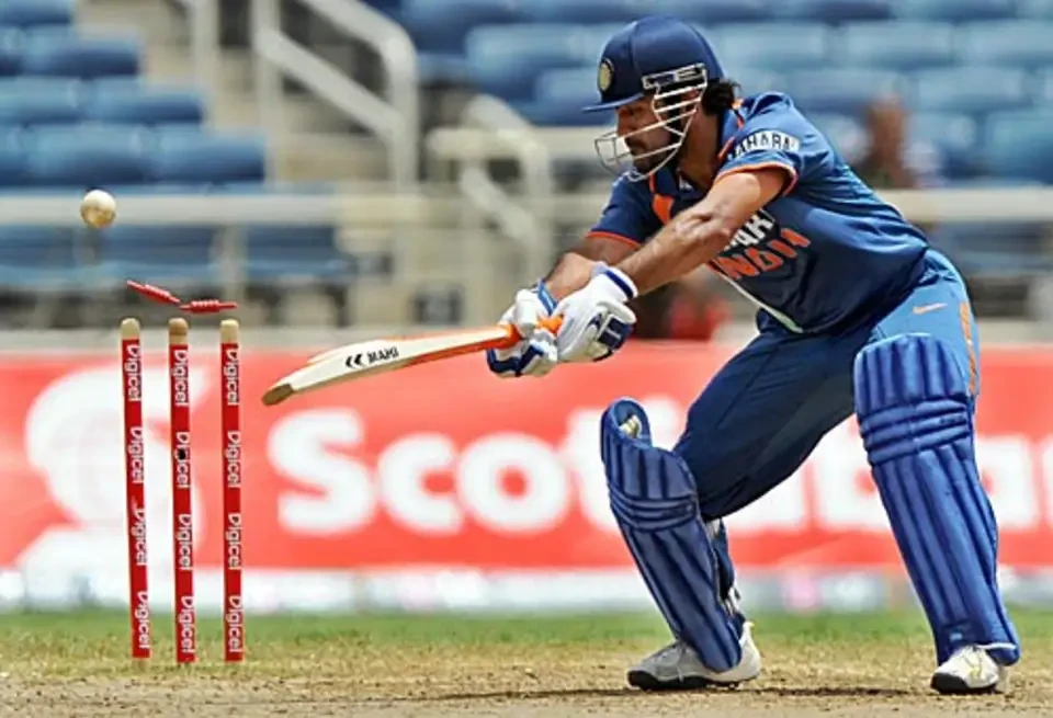 MS Dhoni being bowled out when he was at 95.