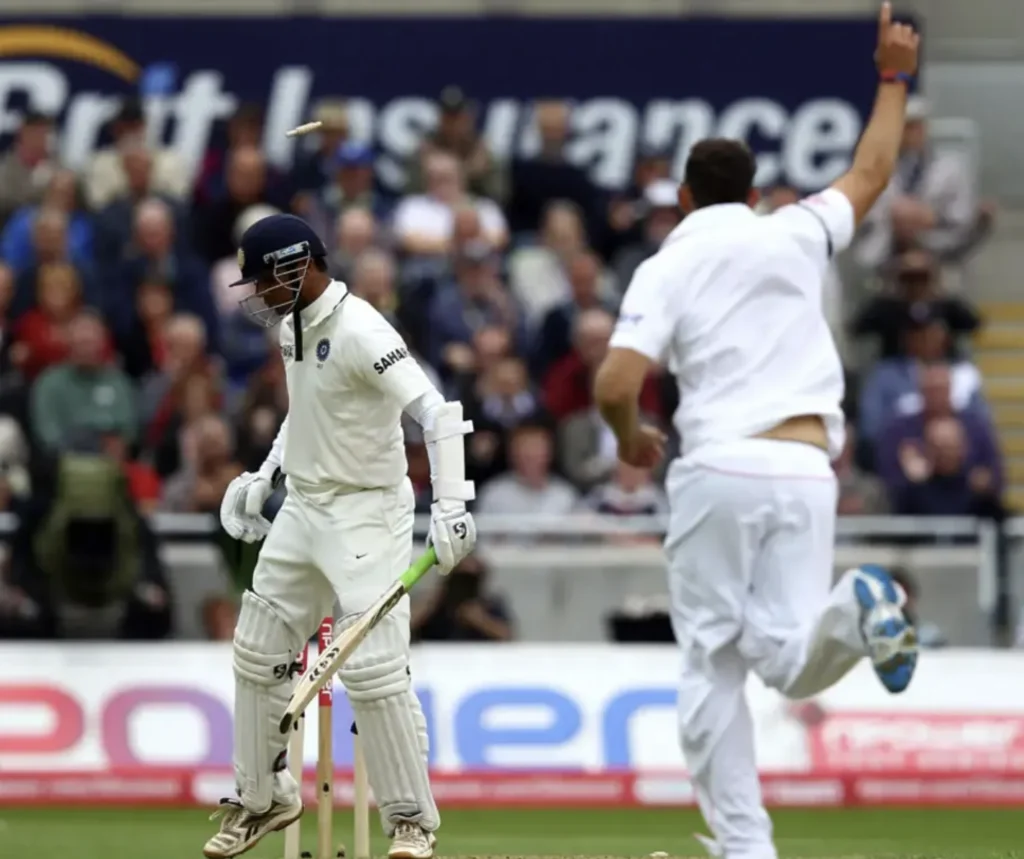 Rahul Dravid was bowled out for 22 runs off 68 balls.