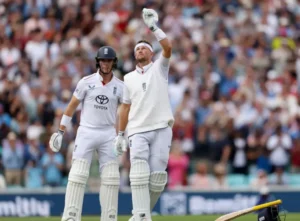 In the 5th Test, India set England 374 to win.