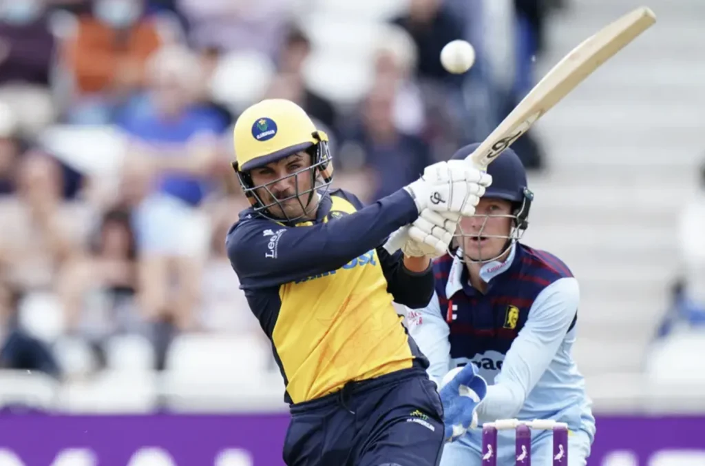 Kiran Carlson scored 82 runs for the Glamorgan team.