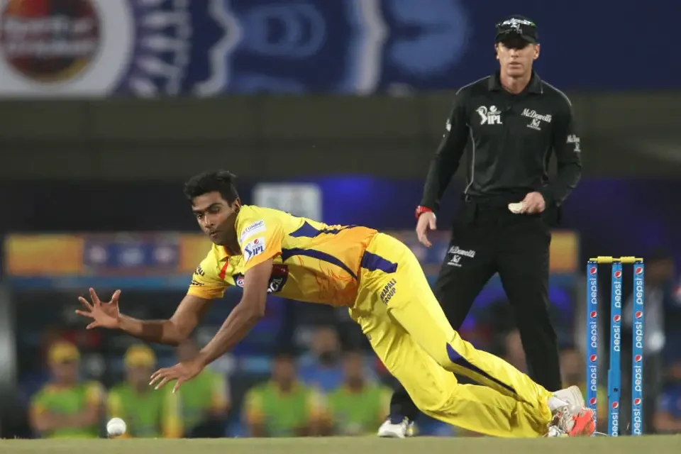 Ravichandran Ashwin fields off his own bowling.