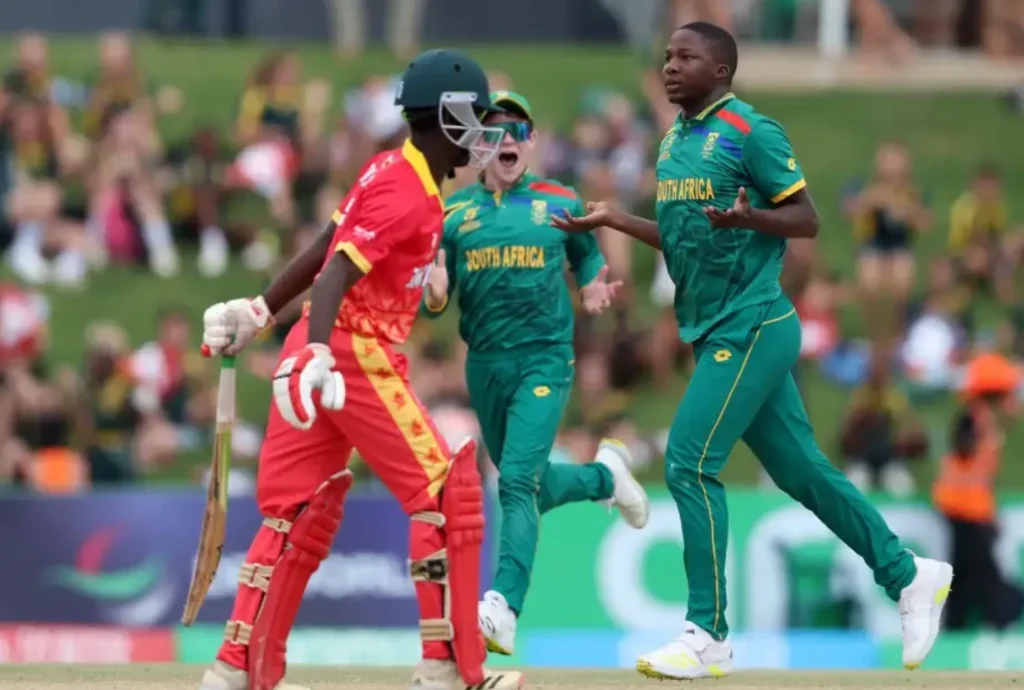 Fifties from Bulbulia, Bosman took South Africa U19 to 303/6.
