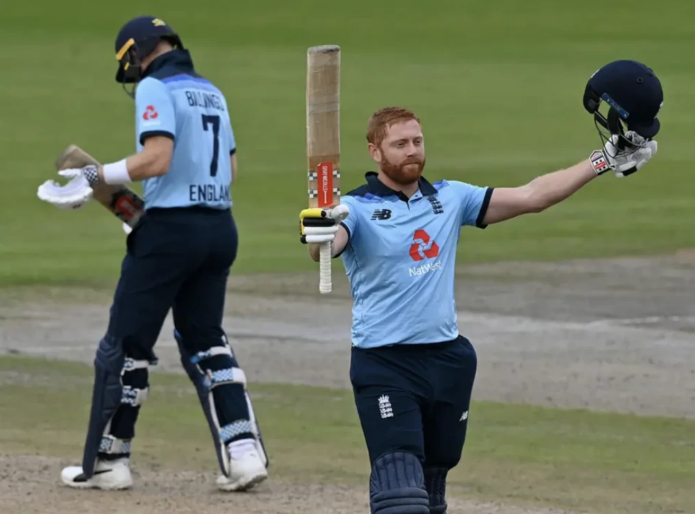 Jonny Bairstow made 112 runs off 126 balls.