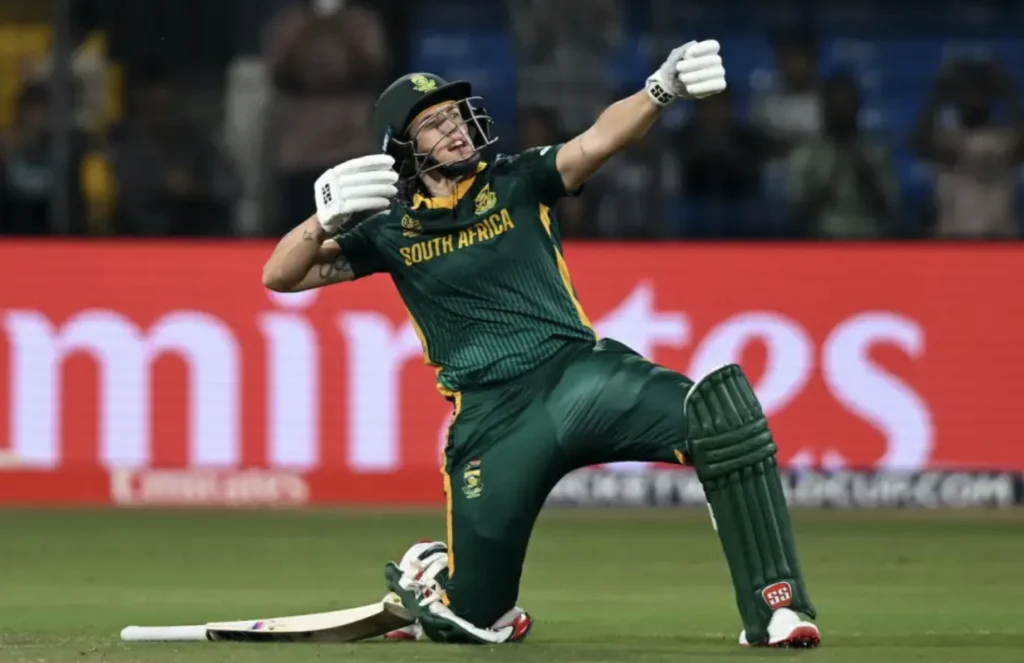 South Africa cruised to a six-wicket win over New Zealand.