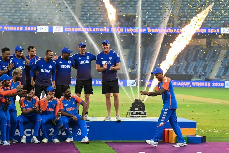 India beat Pakistan in their opening clash of the tournament.