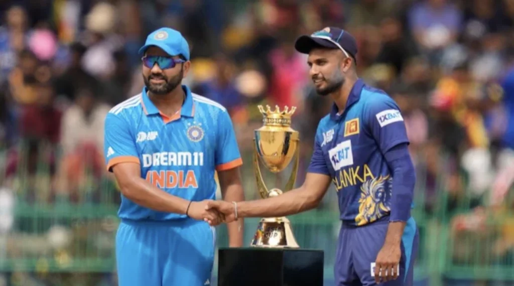 Rohit Sharma and Dasun Shanaka with the Asia Cup Title.